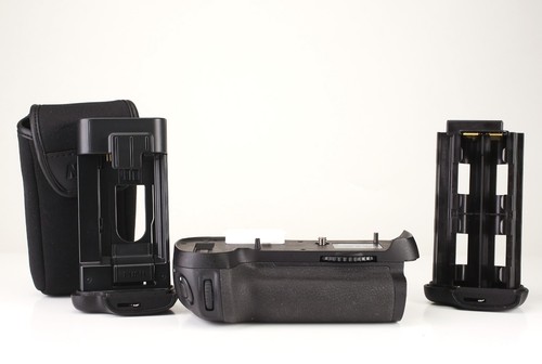 Nikon d12 battery grip - mb-d12,