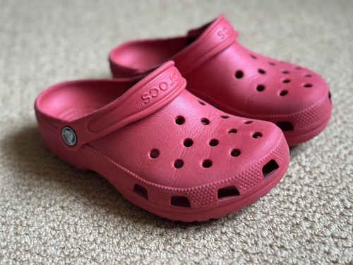 Crocs classic red clog m1 - clog,