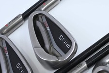 Ping G25 Irons / 7-PW+UW / Red