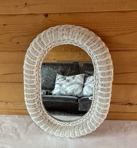 Vintage oval white wicker - vintage,