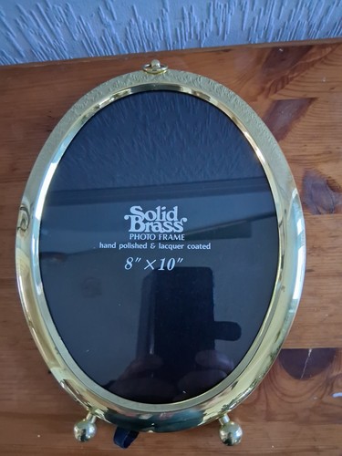 Vintage solid brass - solid, oval