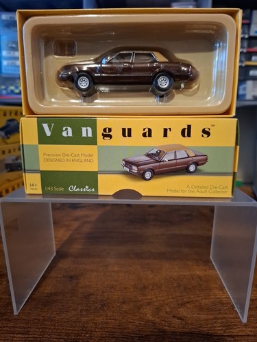 Corgi vanguards ford cortina - ford,