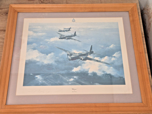 Wellington raf bomber robert - raf,