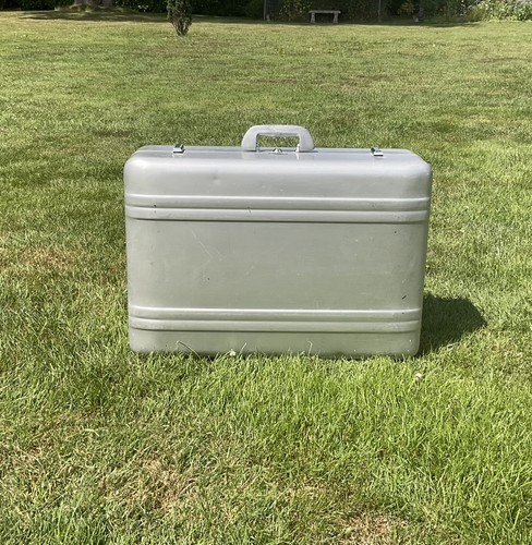 Vintage haliburton - 60’s,