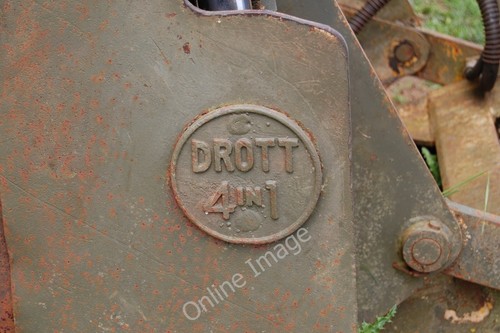 Photo 6x4 drott 4in1 - photo,