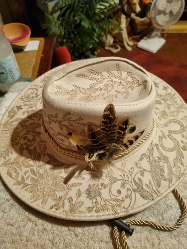 Ladies hat for wedding mother - for,