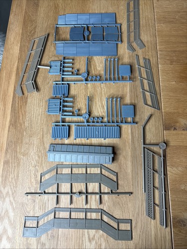 Gauge footbridge parts - gauge,
