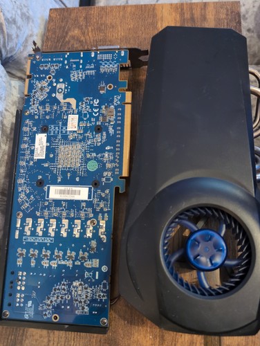 His radeon 7950 - hd,