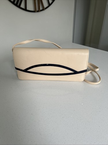 Debenhams cream navy shoulder - cream/navy,