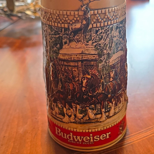 Budweiser anheuser busch - anheuser-busch, c