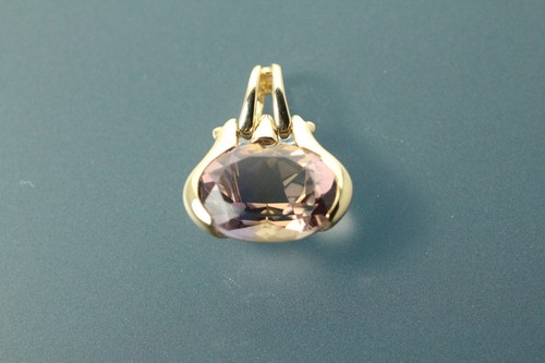 14k yellow gold - oval, cut