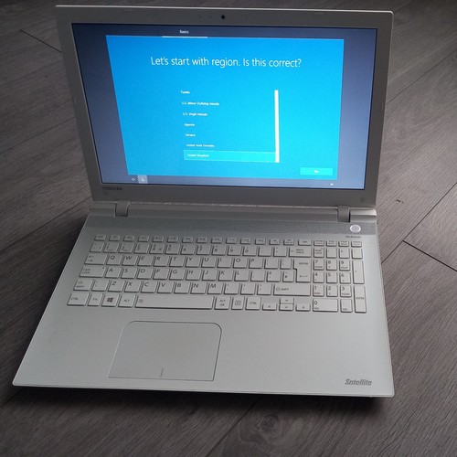 Toshiba satellite l50 laptop - toshiba, l50-c