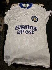 Leeds United Retro Football Shirt Score Draw Evening Post Small