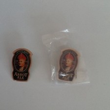 GREEN KING ABBOT ALE BADGE