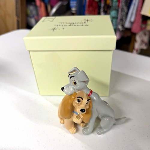 Disney magical moments lady - magical,