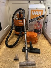 VAX Model 121 Multifunction Wet/Dry Vacuum cleaner