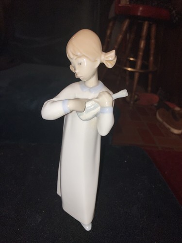 Lladro figurine 4871 girl - figurine, 4871,