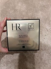 helena rubinstein Replasty Age