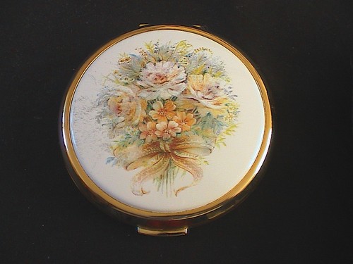Vintage stratton powder - vintage,