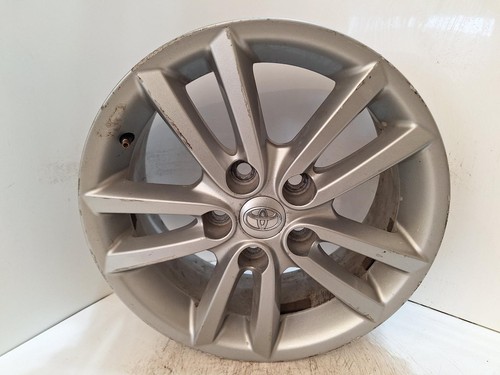 Toyota auris active mk2 - toyota,