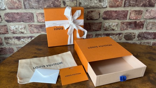 Louis vuitton empty gift box - gift,