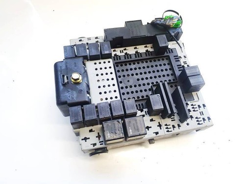 9441582 p8691998 fuse box for - box,