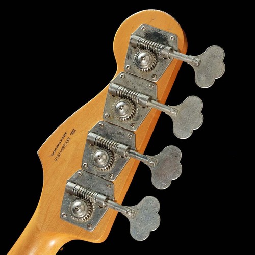 Fender flea jazz bass - flea, road