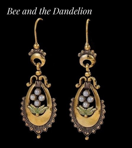 Antique gold tone faux - tone,