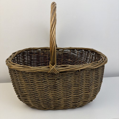 Vintage traditional wicker - vintage,