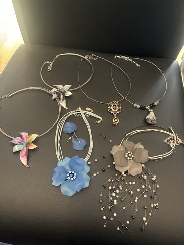 Necklace various designs - 7,