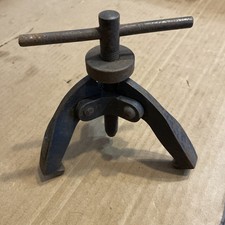 VINTAGE BEARING PULLER HUB PULLER SPROCKET PULLER 4" BOXER LONGBRO 225/3 GARAGE