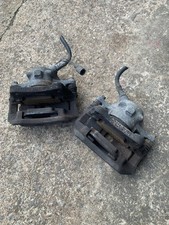 Genuine BMW E30 325i Front Brake Calipers And Carriers Pair For Vented Discs