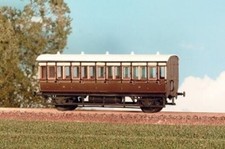 Ratio OO Gauge Coach - 610 GWR