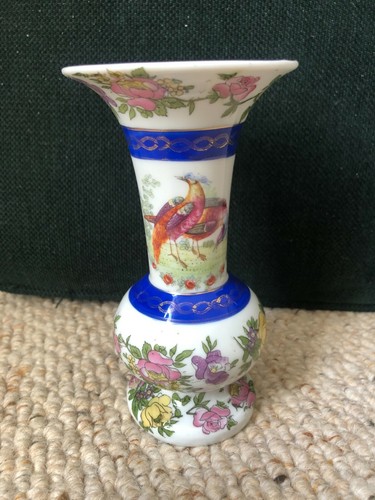 Victoria austria vase - austria, of