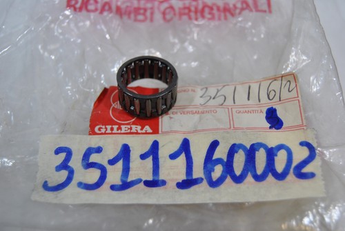 Roller cage bushing shaft