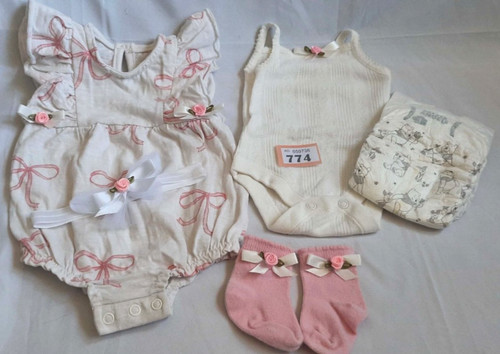 Reborn baby dolls clothes and