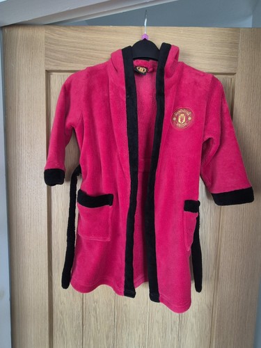 Manchester united dressing - manchester,