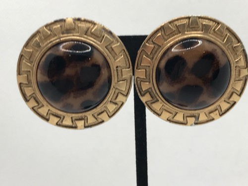 Vintage statement circular - statement,