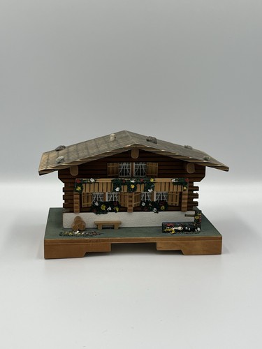 Vintage wooden swiss - vintage, chalet