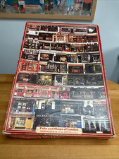 Vintage Waddingtons De Luxe