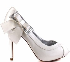 £154 BN SIZE 5.5 7 8 BOURNE