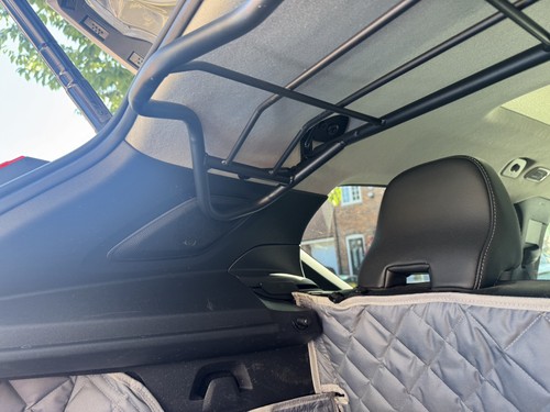 Genuine volvo xc40 dog guard - genuine,
