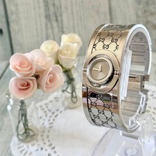 GUCCI 112 Twirl Bangle Watch