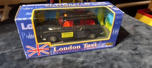 Redbox london taxi 61052 - redbox,