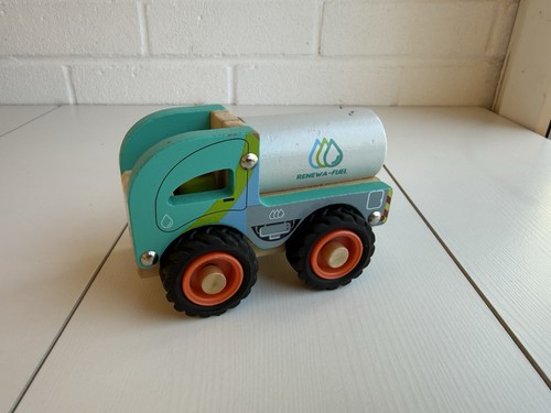 Little town wooden - little, tanker