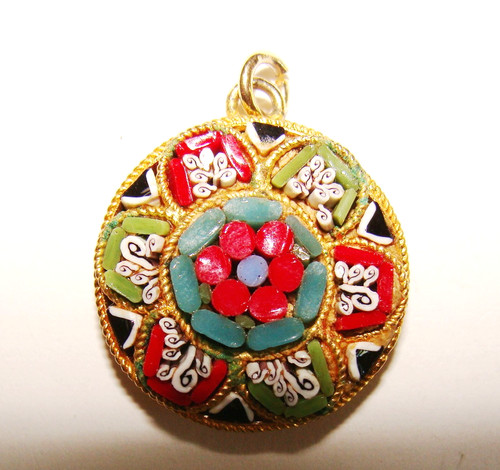 Vintage italy goldtone 7g - italy, 5.7g