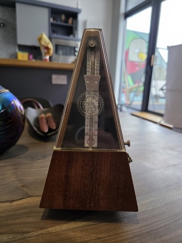 Vintage metronome system - sx,