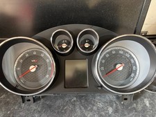 VAUXHALL INSIGNIA VXR SPEEDO