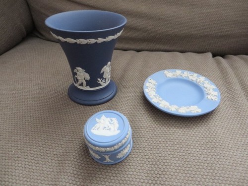 Vintage blue wedgewood - blue,