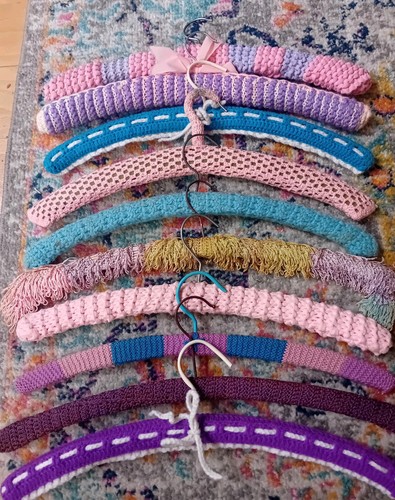 10x vintage coat hangers hand - vintage,